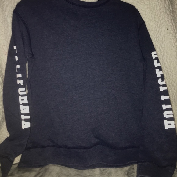 Hollister crew neck - Picture 2 of 2